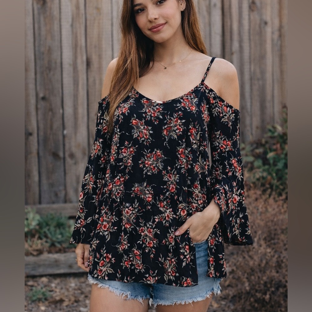 Altar’d State black & red Floral Cold Shoulder blouse shirt top size medium